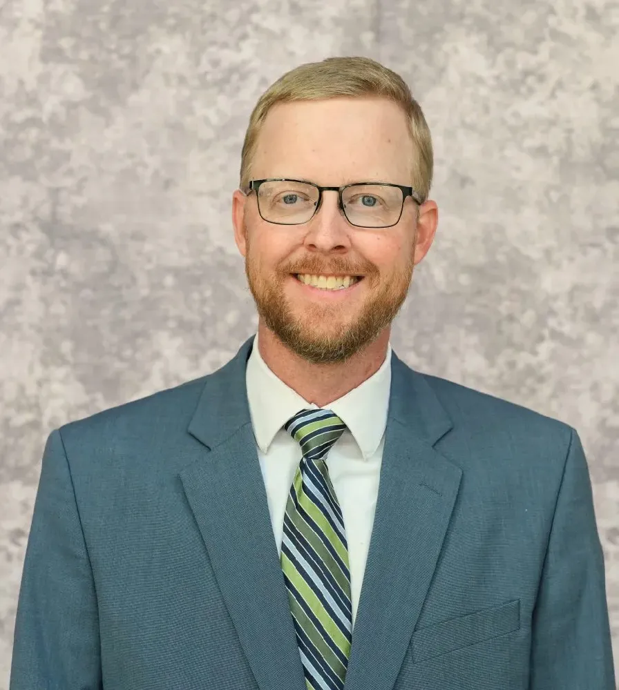 Dr. M. Ramage